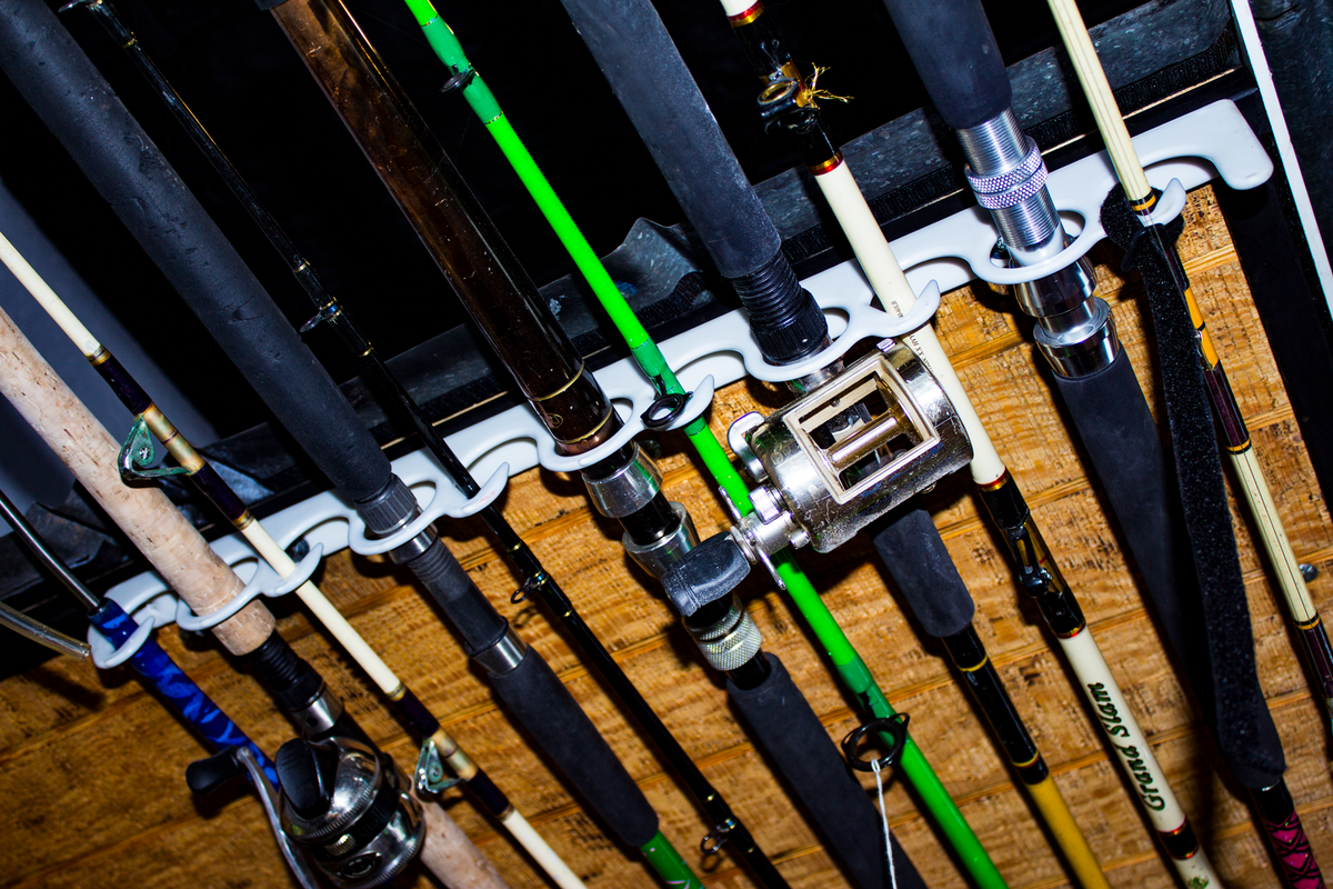 FD011: Piranha Overhead Fishing Rod Rack – A.R.T. Landscape Tools